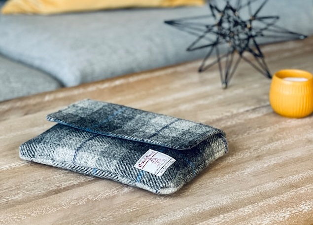 Pochette en tweed