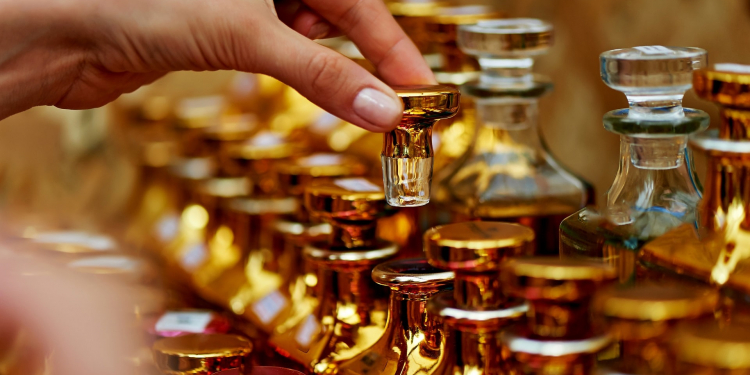 L&rsquo;orgue à parfums, meuble du parfumeur-créateur