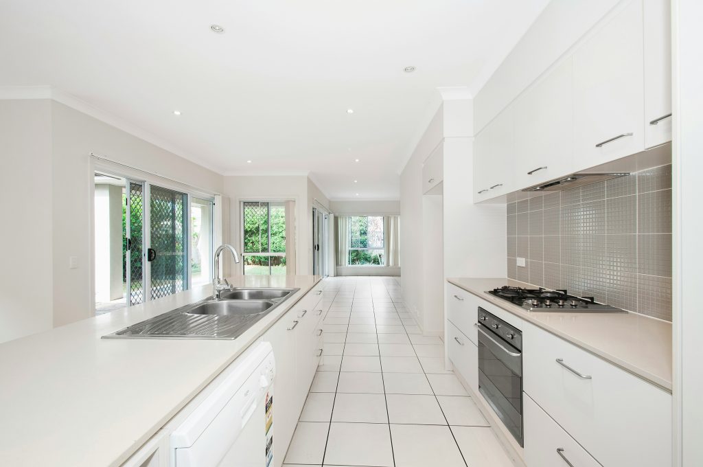 Carrelage blanc en cuisine