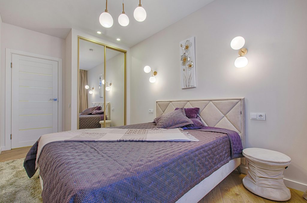 Chambre éclairée