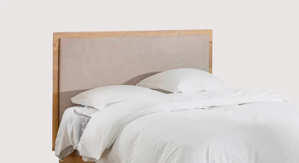 tête de lit en bois
