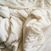 Comment assouplir des draps rêches : astuces efficaces pour une literie agréable