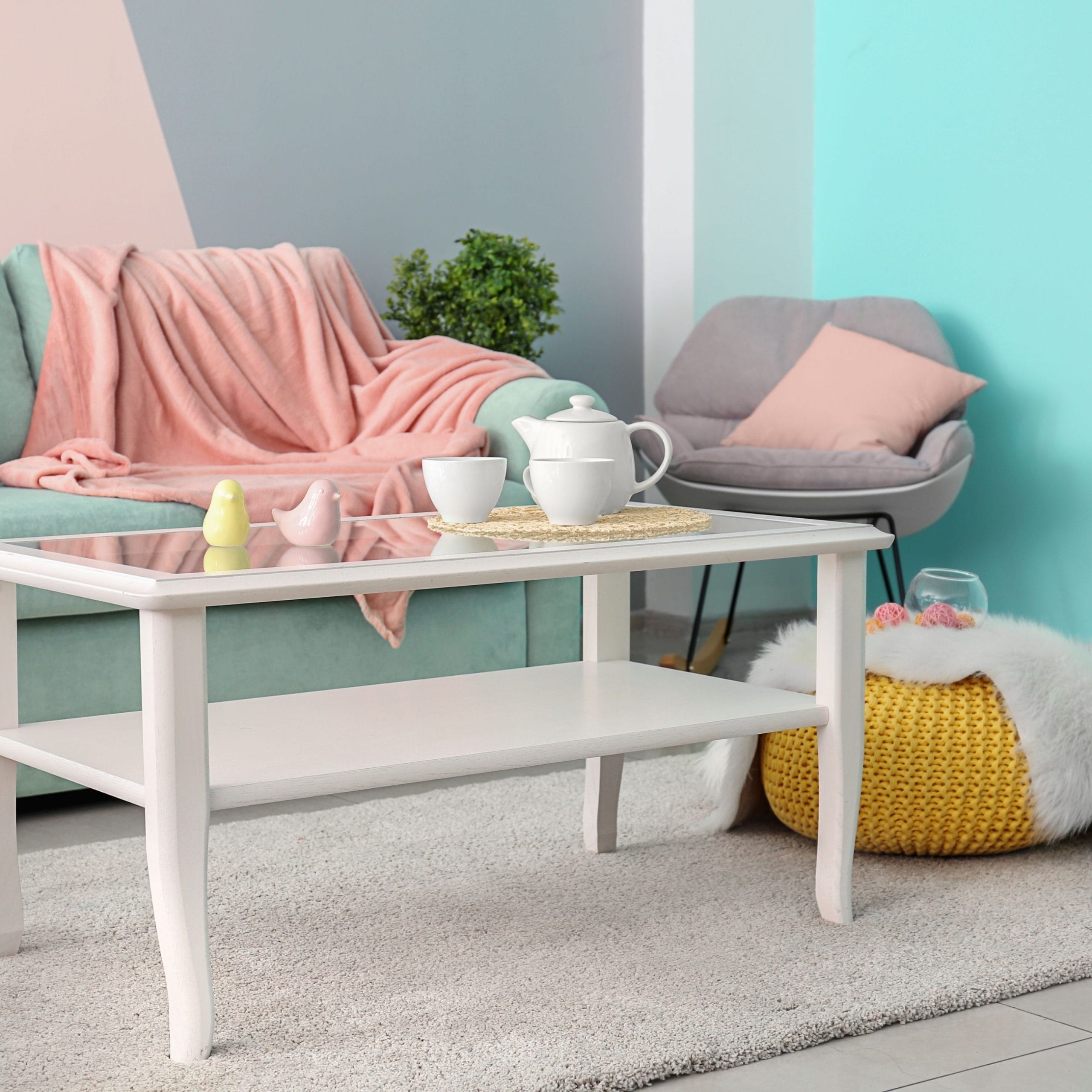 Cette table en bois ultra stylée et accessible fait craquer tout le monde
