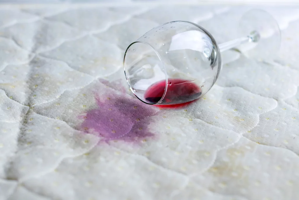 Tache de vin dans un matelas