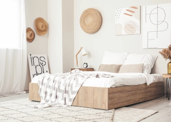 L'intérieur d'une chambre à coucher moderne et élégante