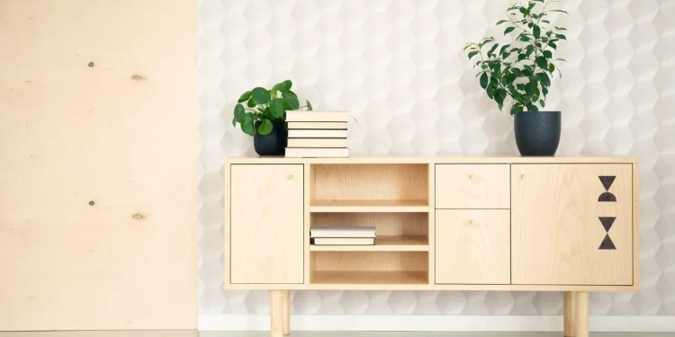 Le contreplaqué : de la caisse au meuble design